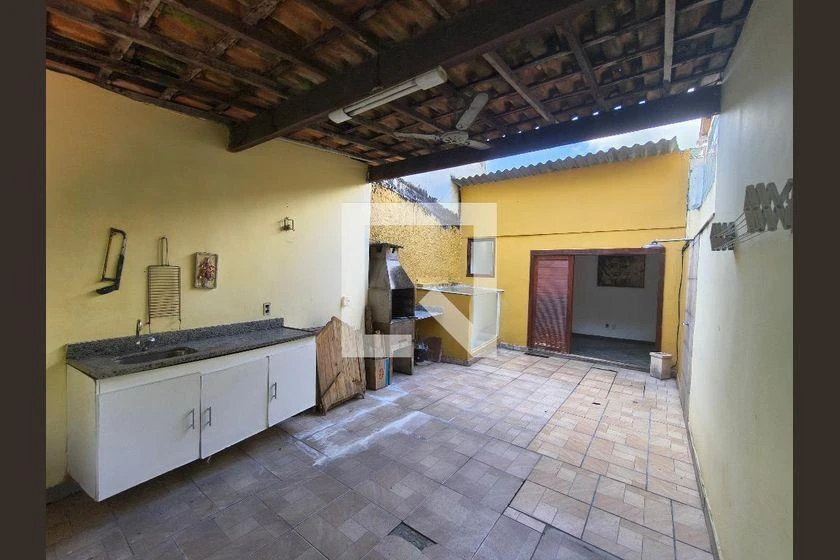 Condominium townhouse with 2 bedrooms and balcony — photo 42