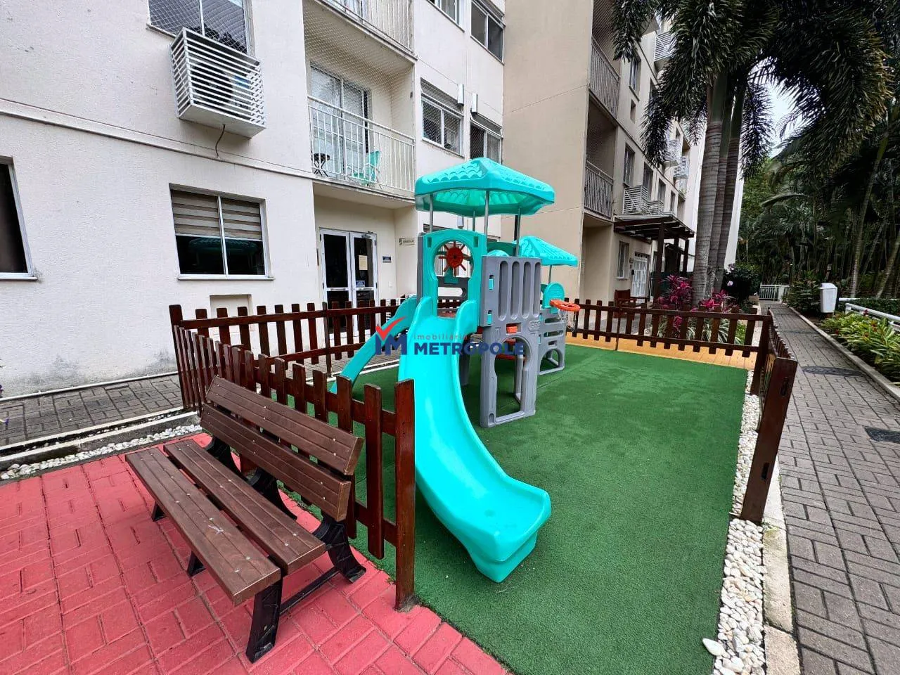2-bedroom apartment in a building with a pool — photo 20