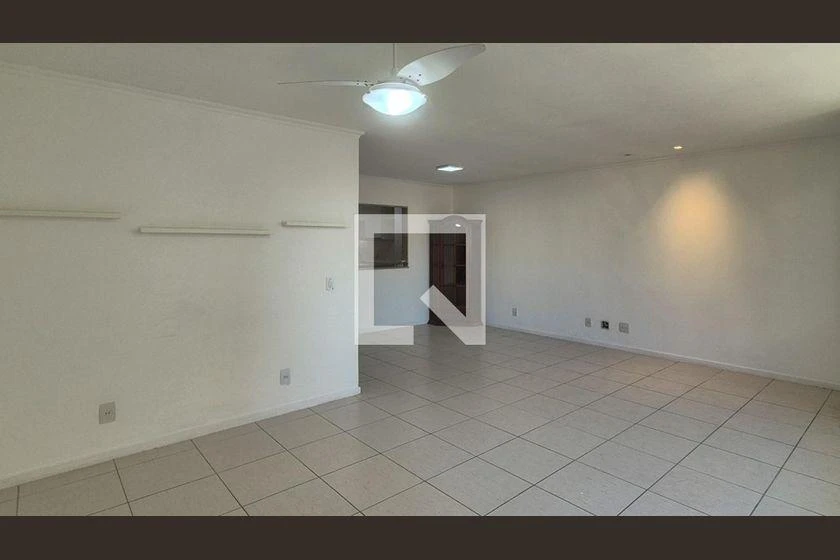 Casa en alquiler con 4 dormitorios y balcón — photo 18