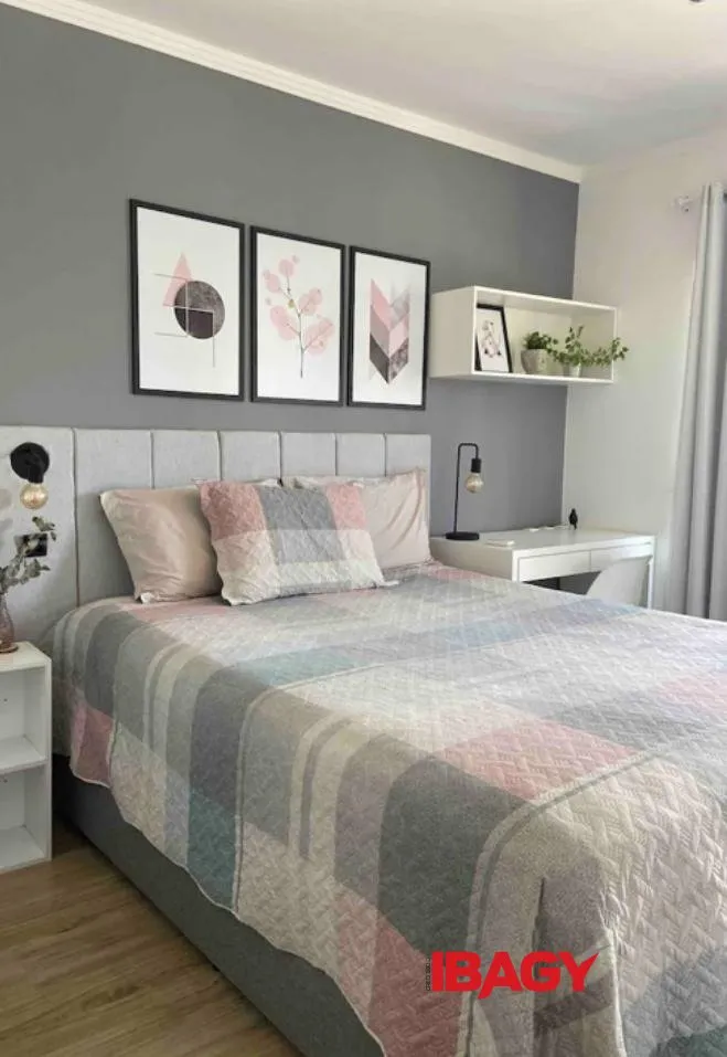 Furnished 100 m² apartment with 3 bedrooms and parking — photo 8