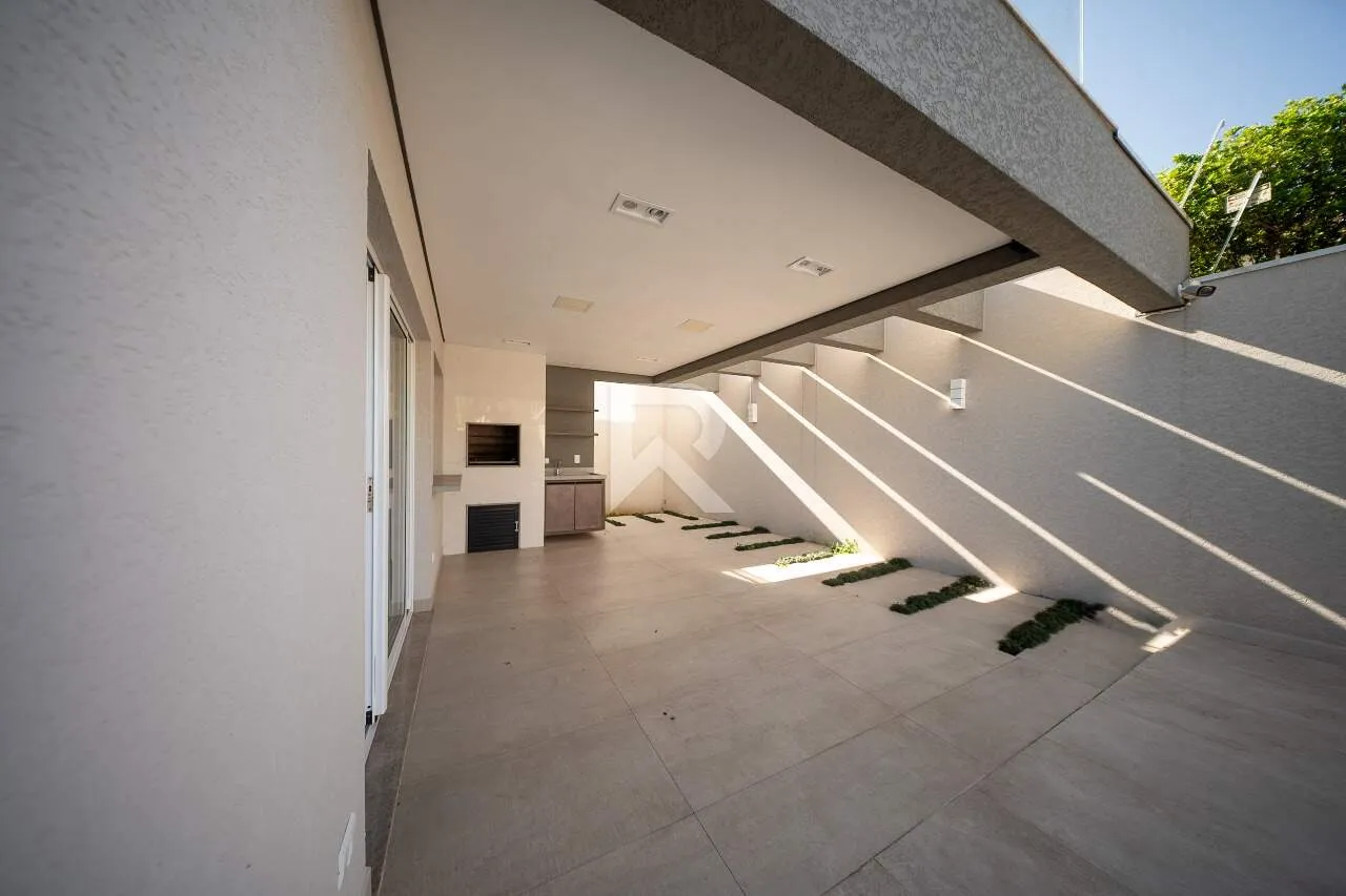 House, 441 m², with a private BBQ — photo 30