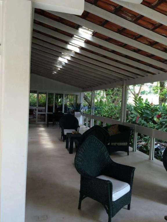 Furnished house with 4 bedrooms and 498 m², closed kitchen — photo 7