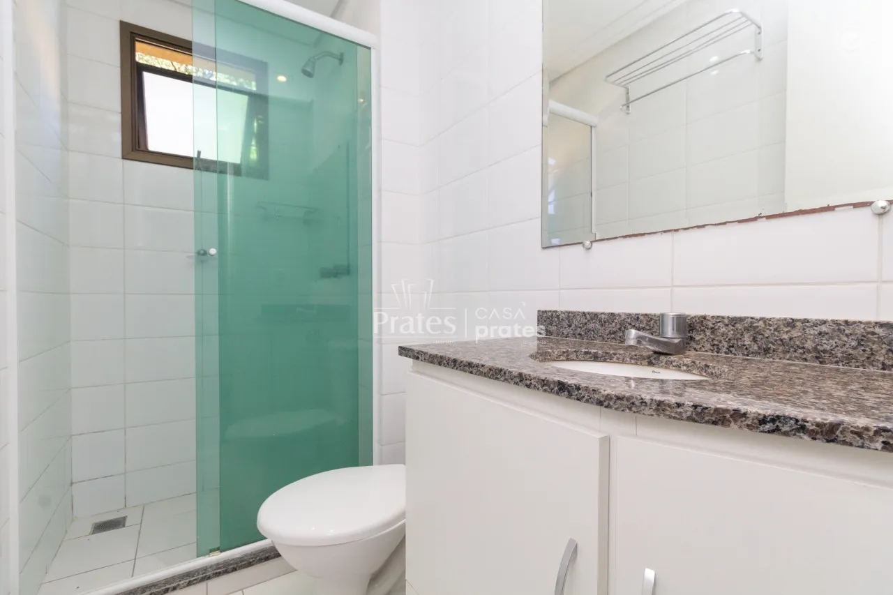 Unfurnished apartment with 3 bedrooms and open kitchen — photo 10
