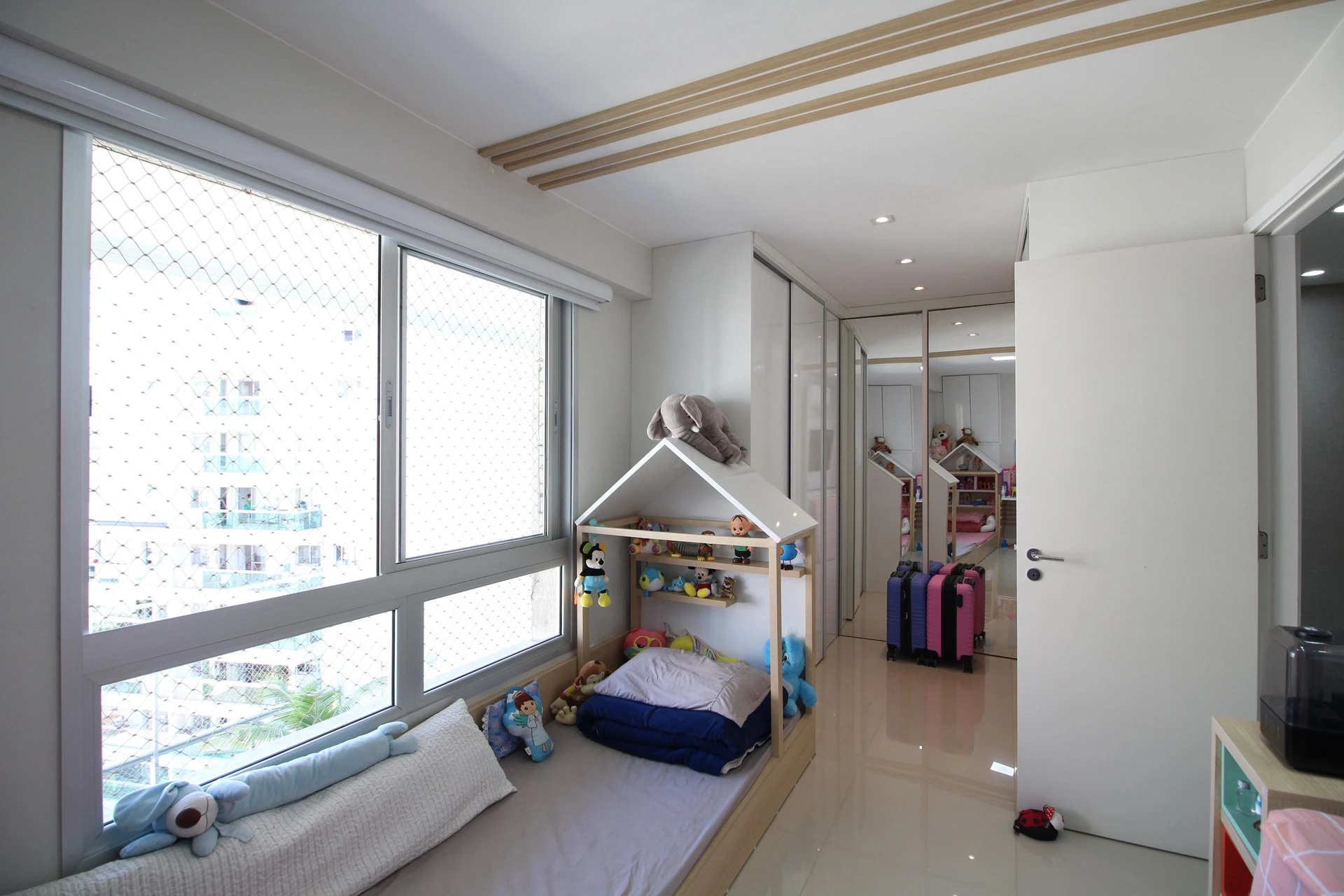 Rental apartment with 4 bedrooms and 4 bathrooms — photo 5