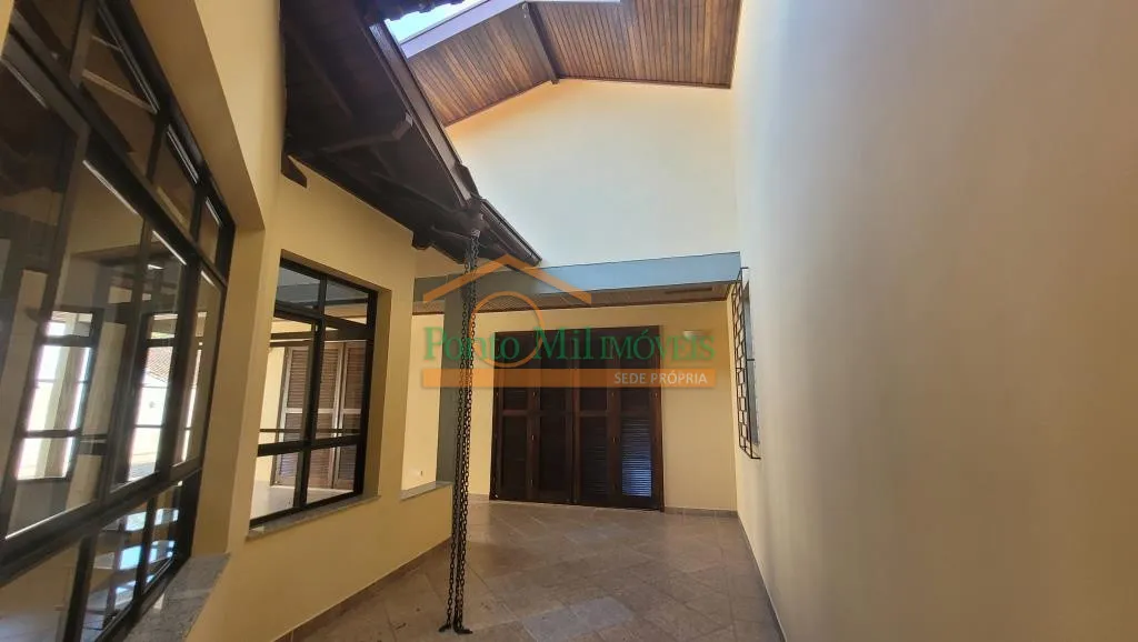 House with 3 bedrooms, 330 m² and 2 parking spaces — photo 51