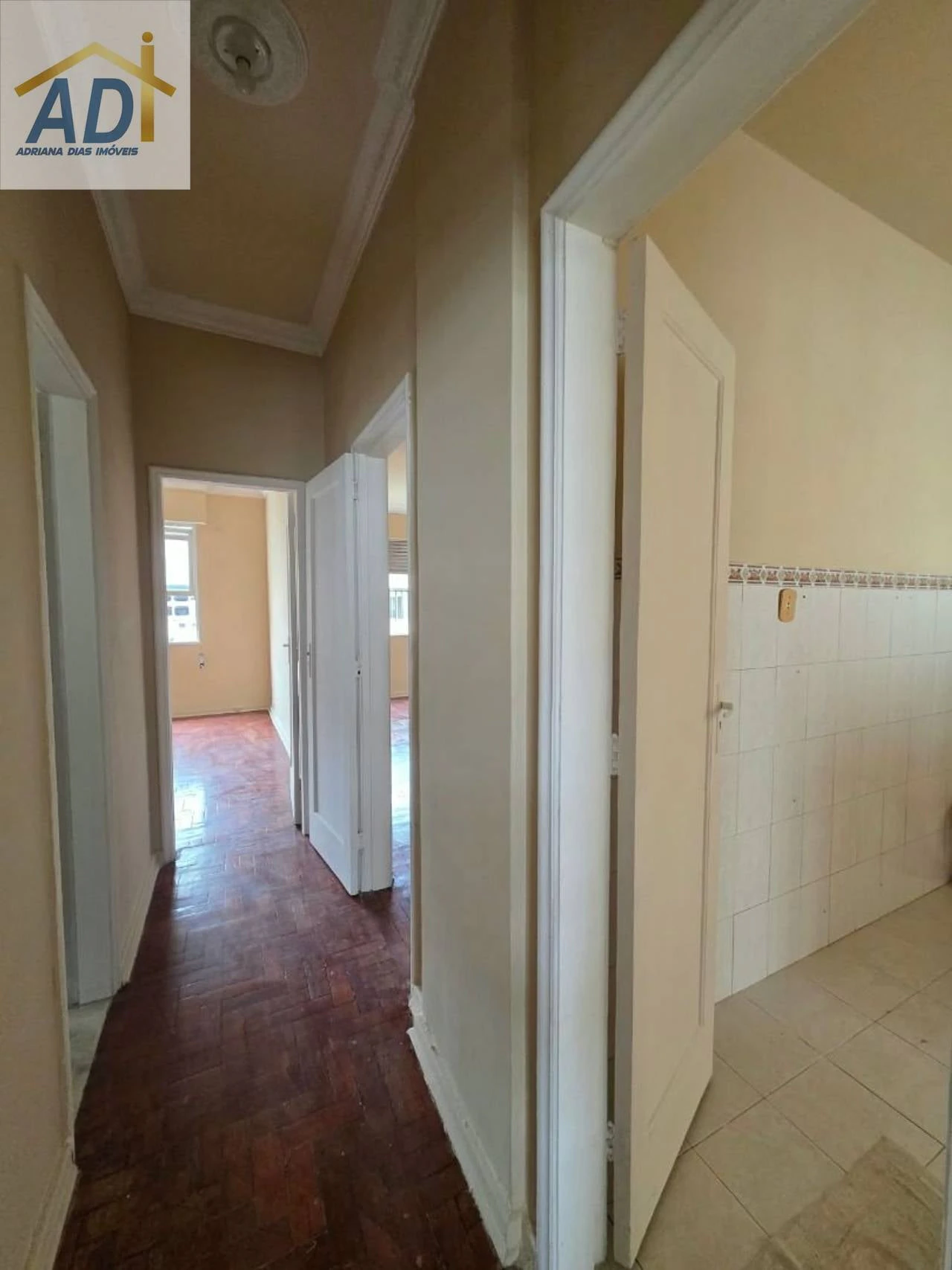 Apartamento de 2 quartos com cozinha fechada separada — photo 26