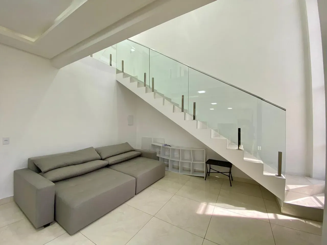240 m² house with a garden and a bathtub — photo 8