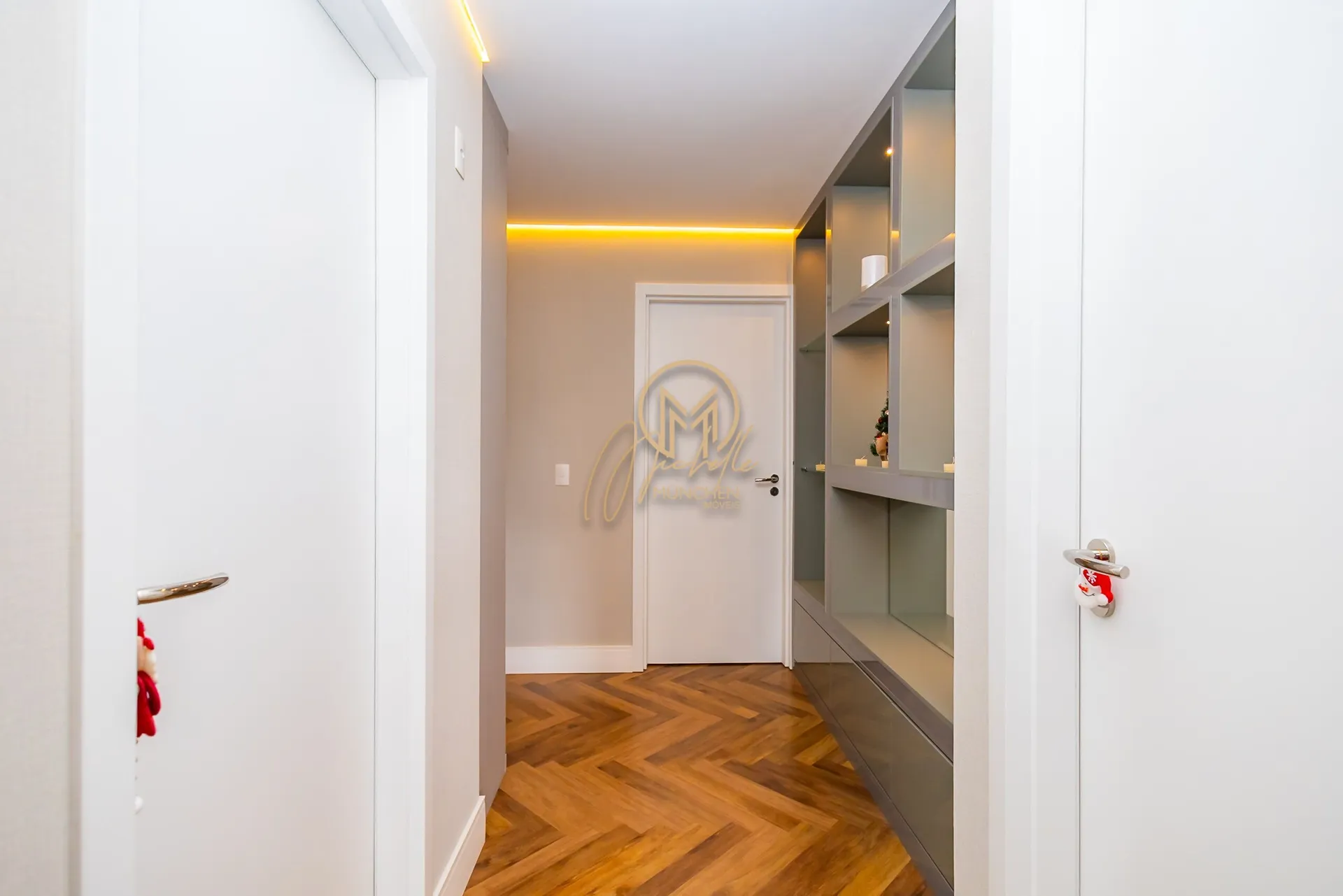Furnished 462 m² apartment with 4 en-suite rooms — photo 146