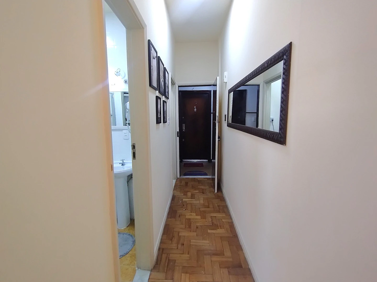 Furnished studio of 22 m² with bedroom and living space — photo 14