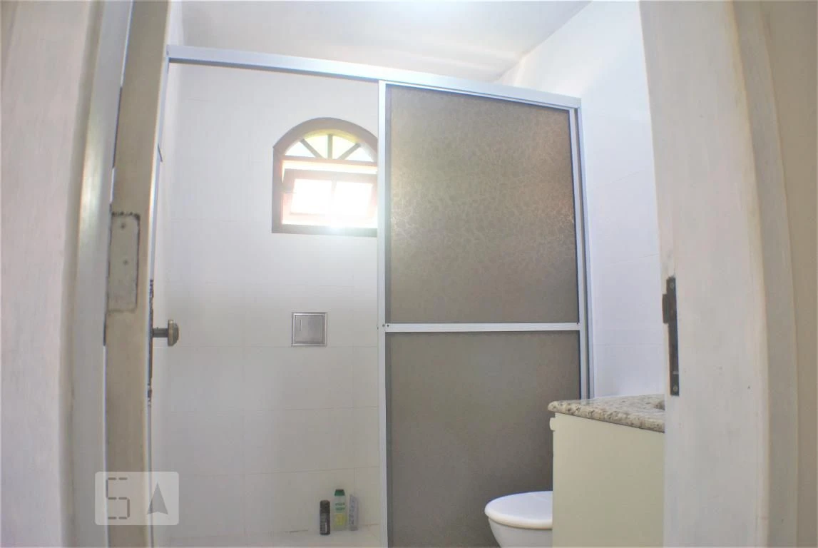 3-bedroom house with a garden in Florianópolis — photo 18