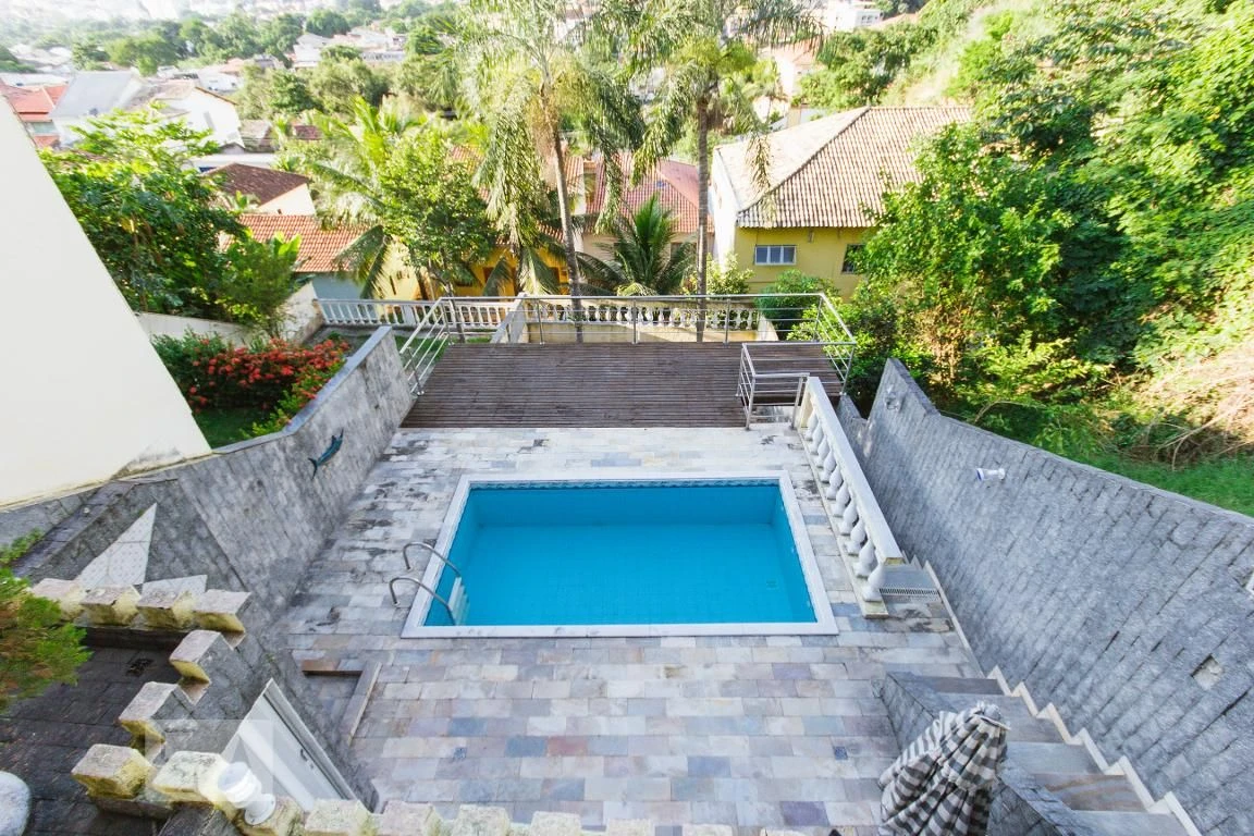 Furnished house with 4 bedrooms and 2 en-suites — photo 43