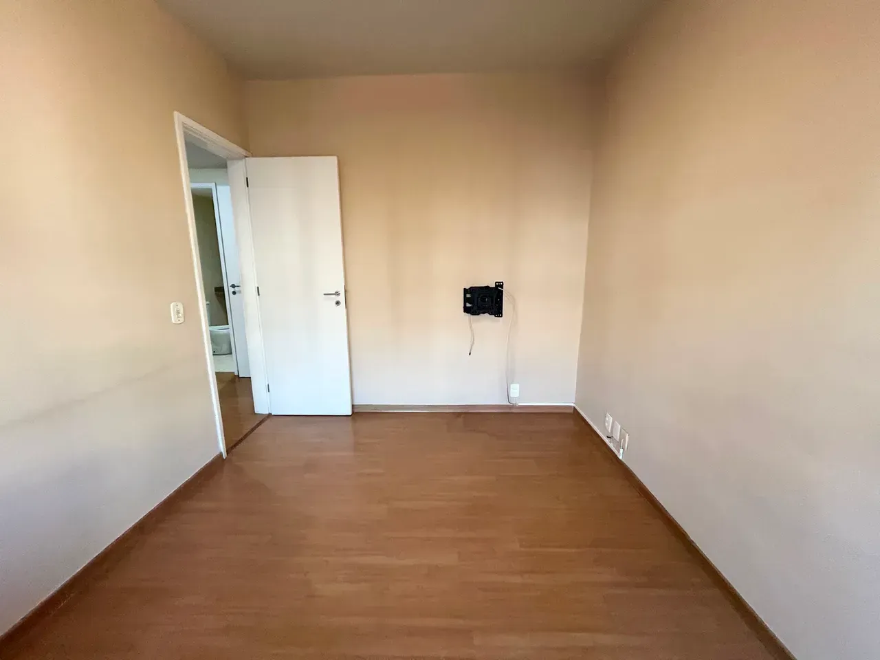 4-bedroom apartment with 3 bathrooms and 123 m² — photo 3