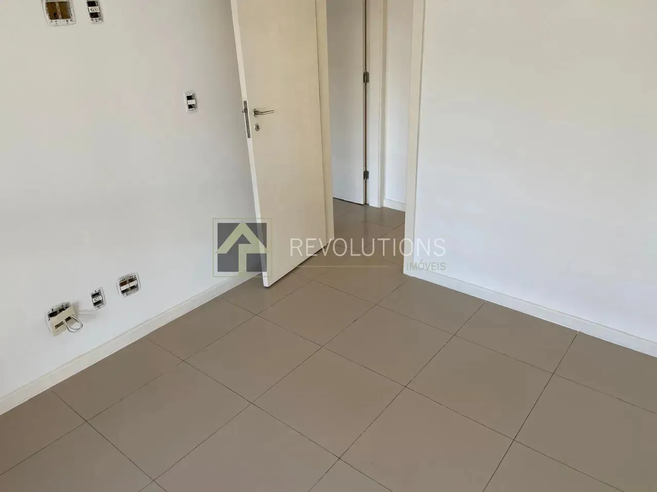 Apartamento 3 quartos com cozinha separada e 2 vagas — photo 11