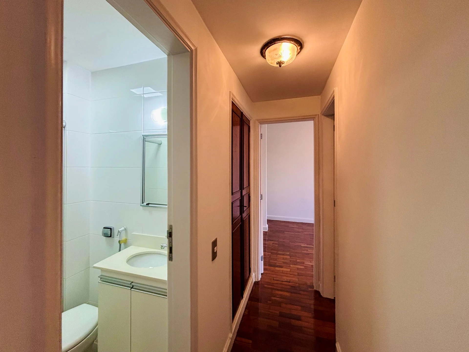 2-bedroom apartment with a mountain view in Rio de Janeiro — photo 19