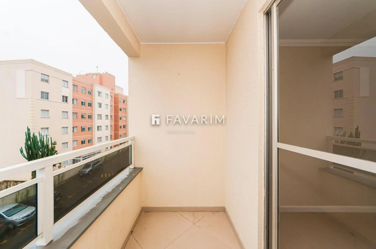 3-bedroom apartment in a building with a pool — photo 19