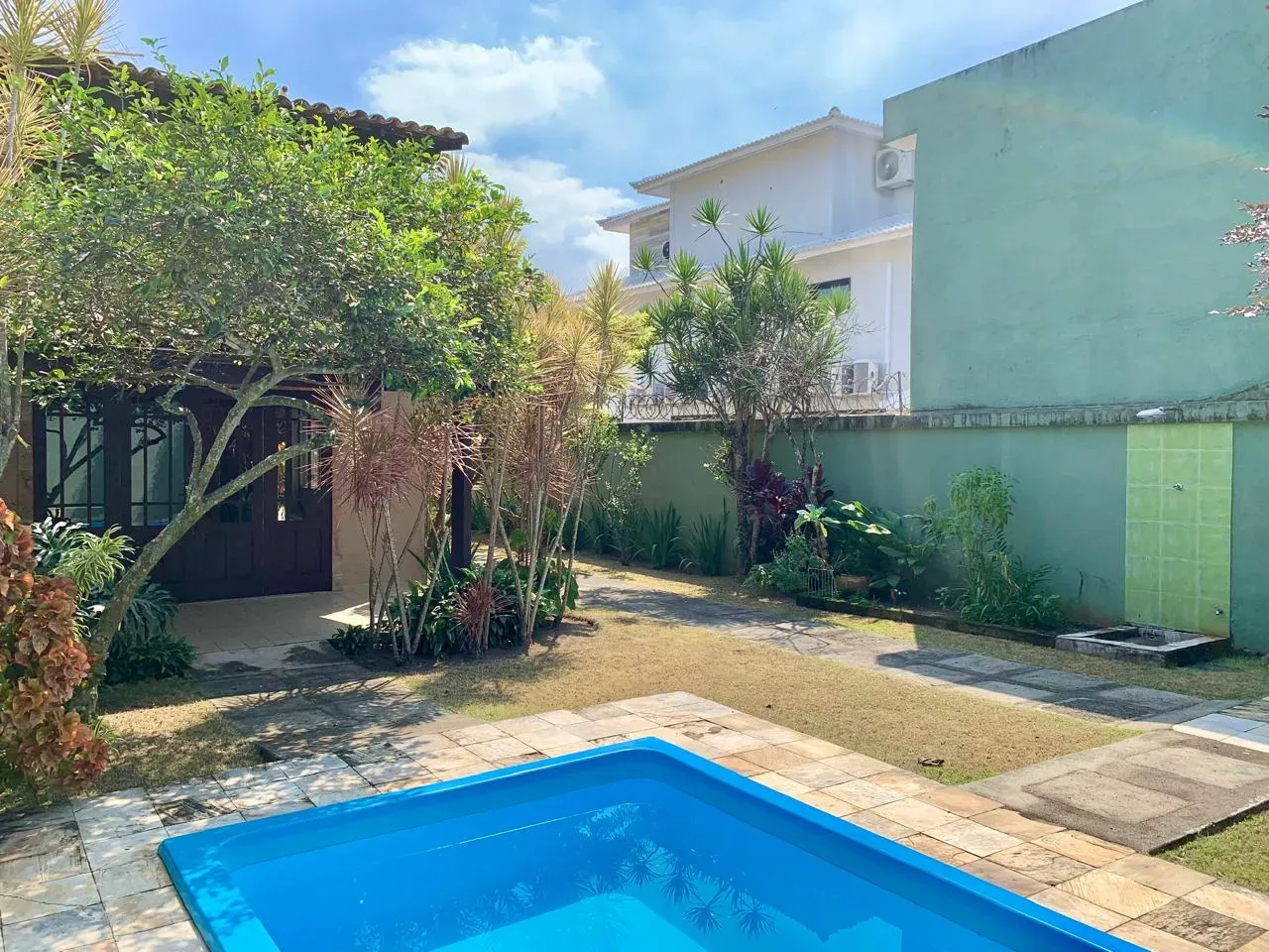 House, 170 m², with a home office