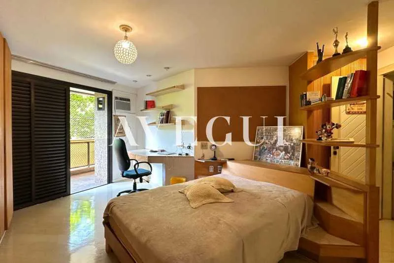 Apartment with 3 bedrooms and 5 bathrooms, 2 parking spaces — photo 20