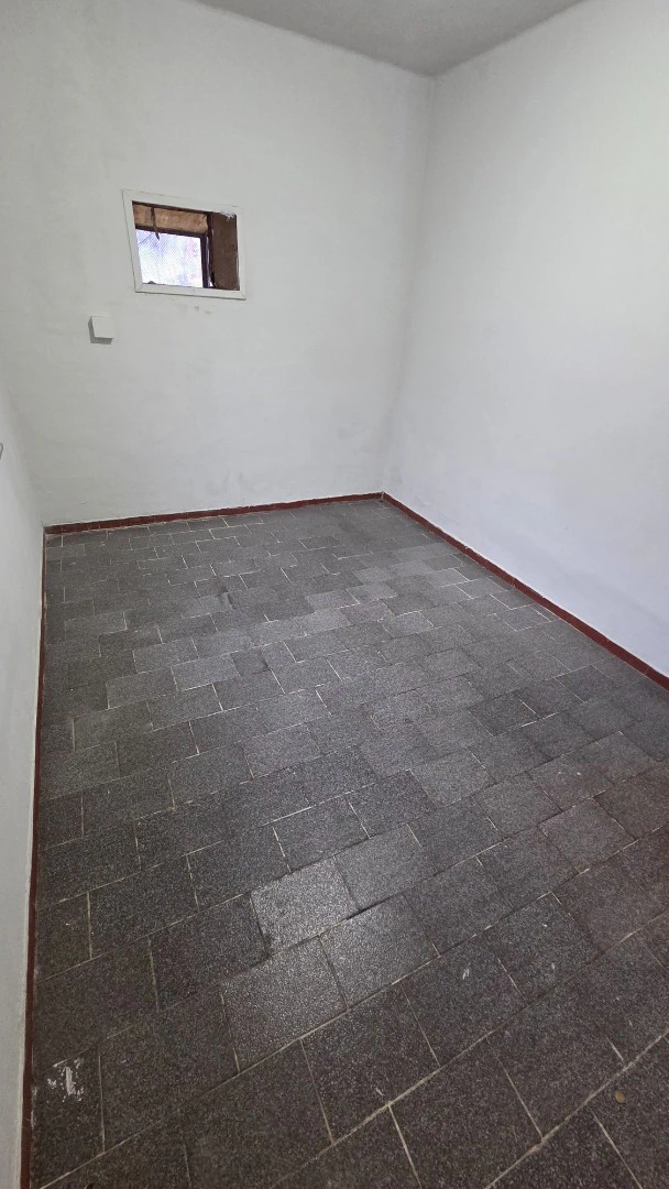 Casa, 51 m², com jardim — photo 8