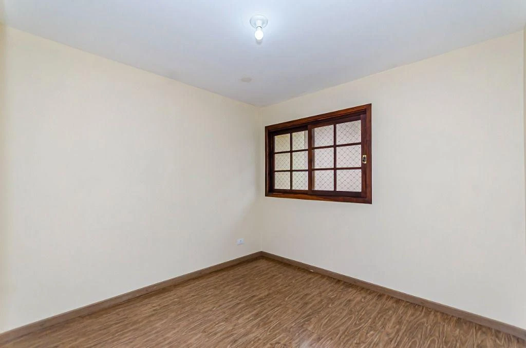 3 quartos e banheira: casa de 189 m² — photo 9