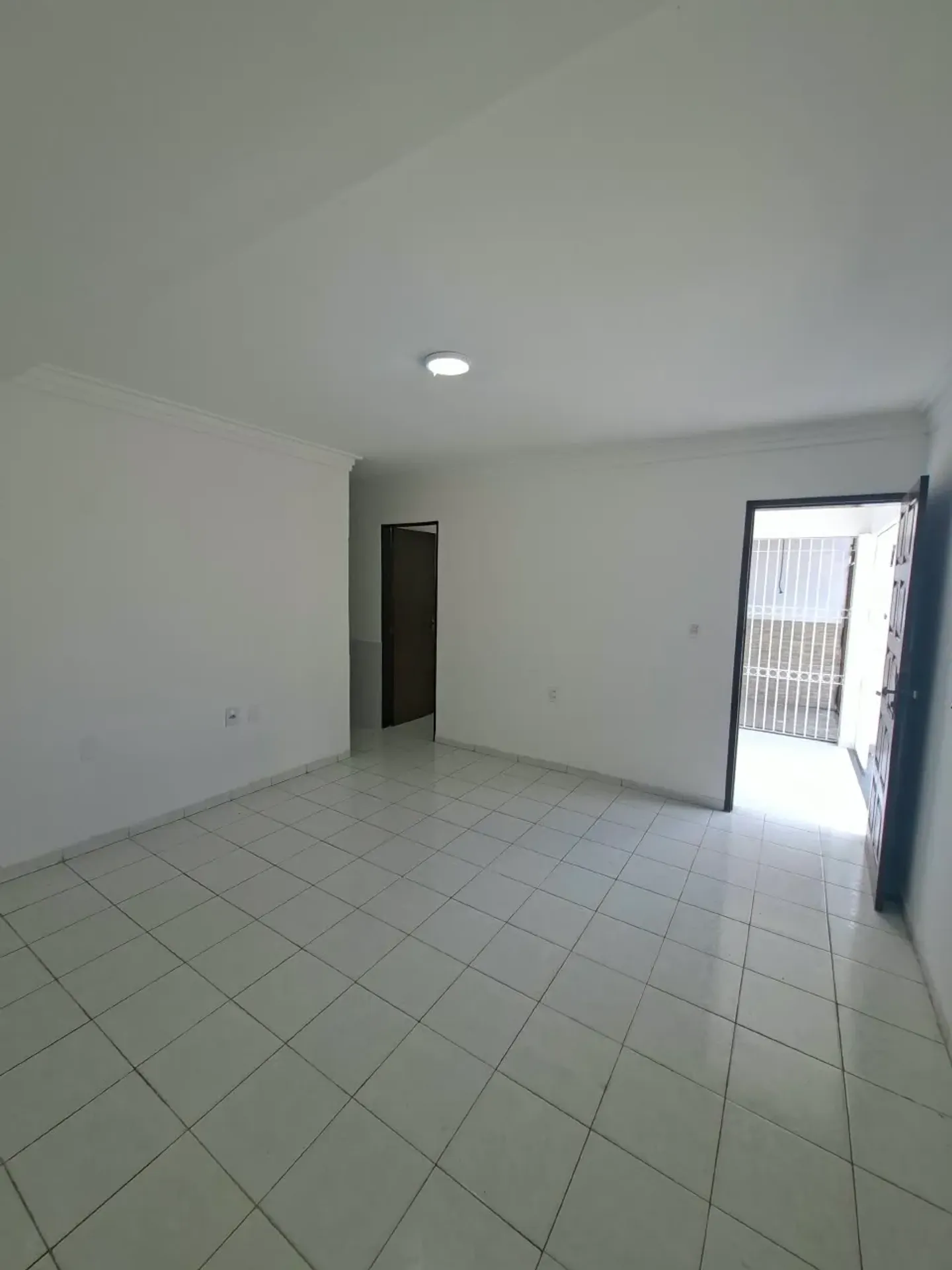 4-bedroom house, 2 with their own bathrooms, 200 m² — photo 8