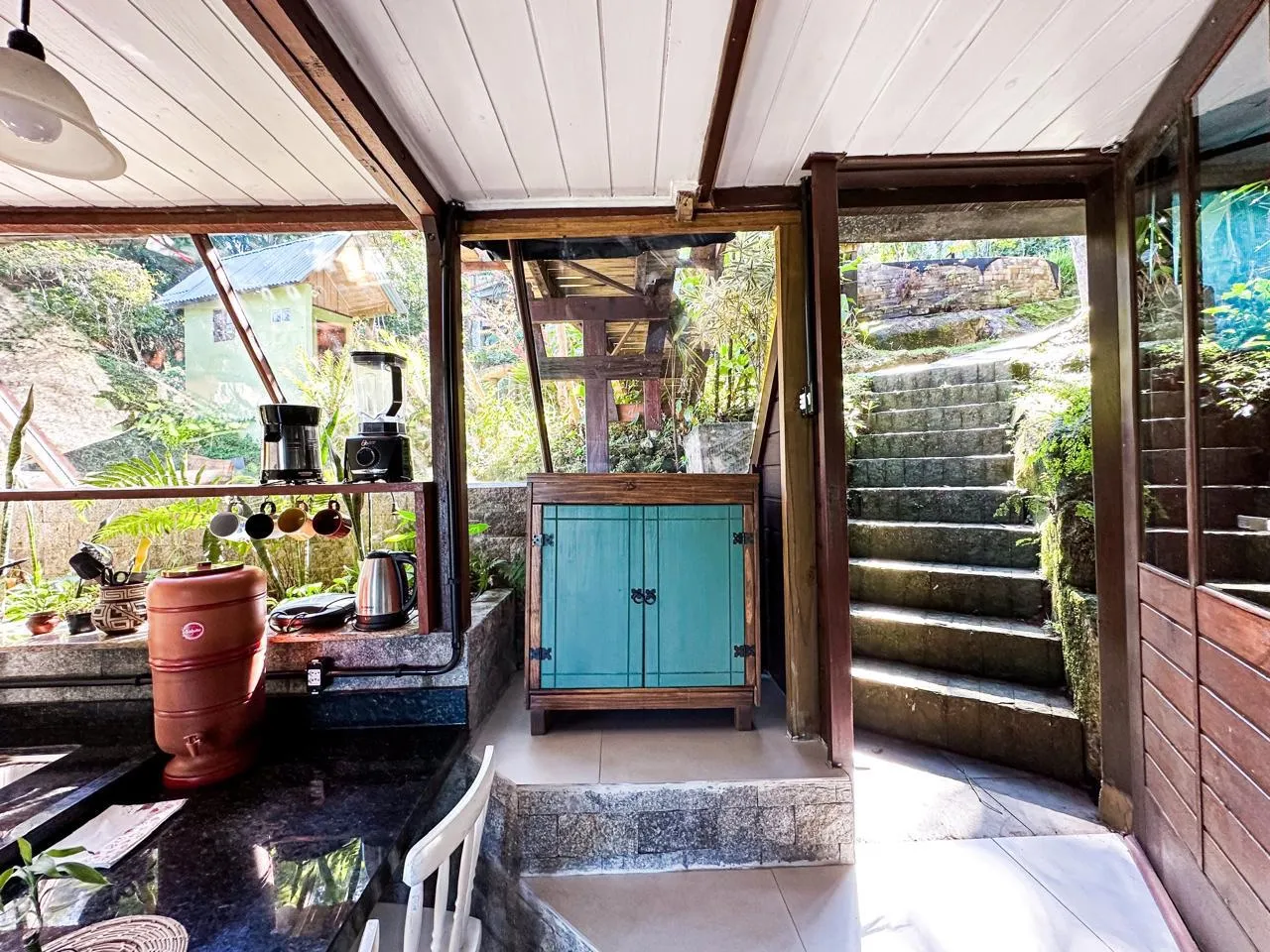 Furnished house, 135 m², with a water view — photo 11