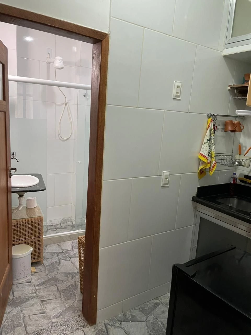 18 m² apartment with a home office and a washing machine — photo 5