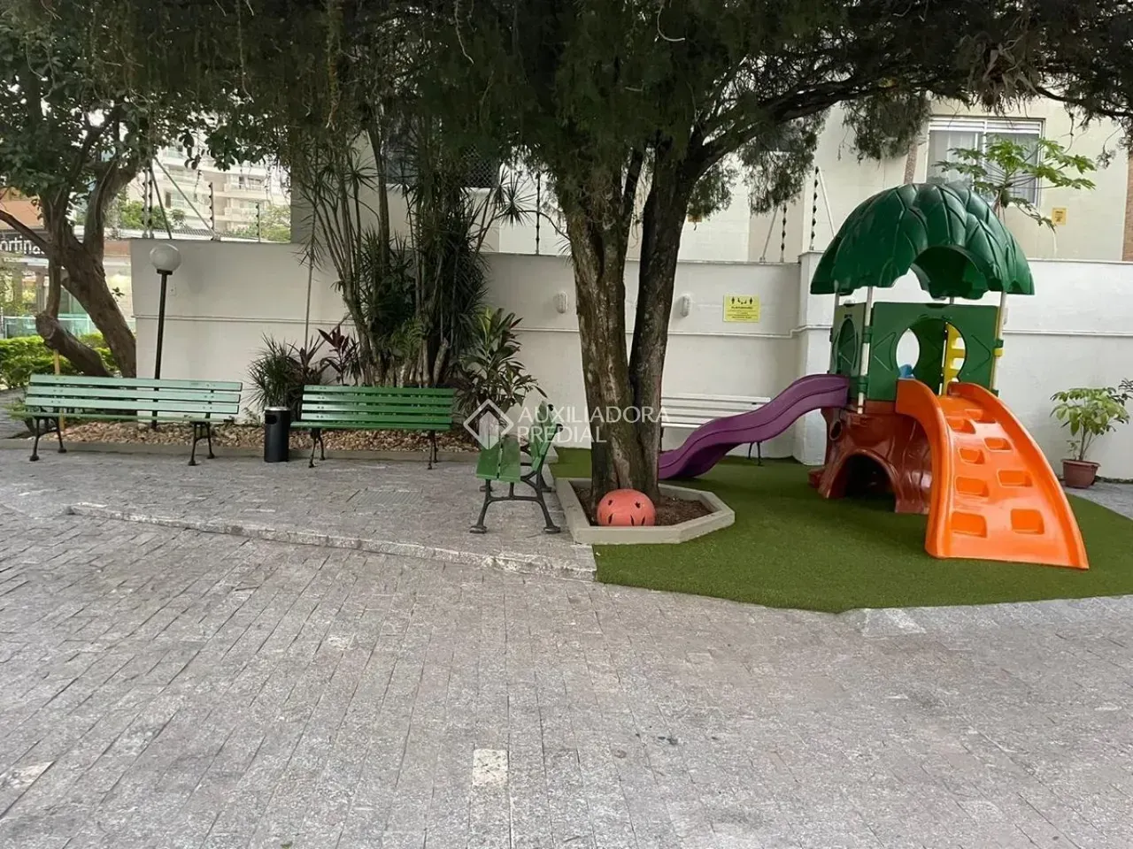 Мебльована квартира 250 м² з 4 спальнями і терасою — photo 14