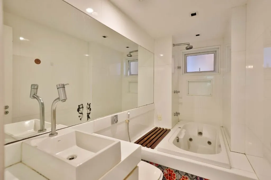 3-bedroom apartment with 2 baths and 125 m² floor area — photo 20