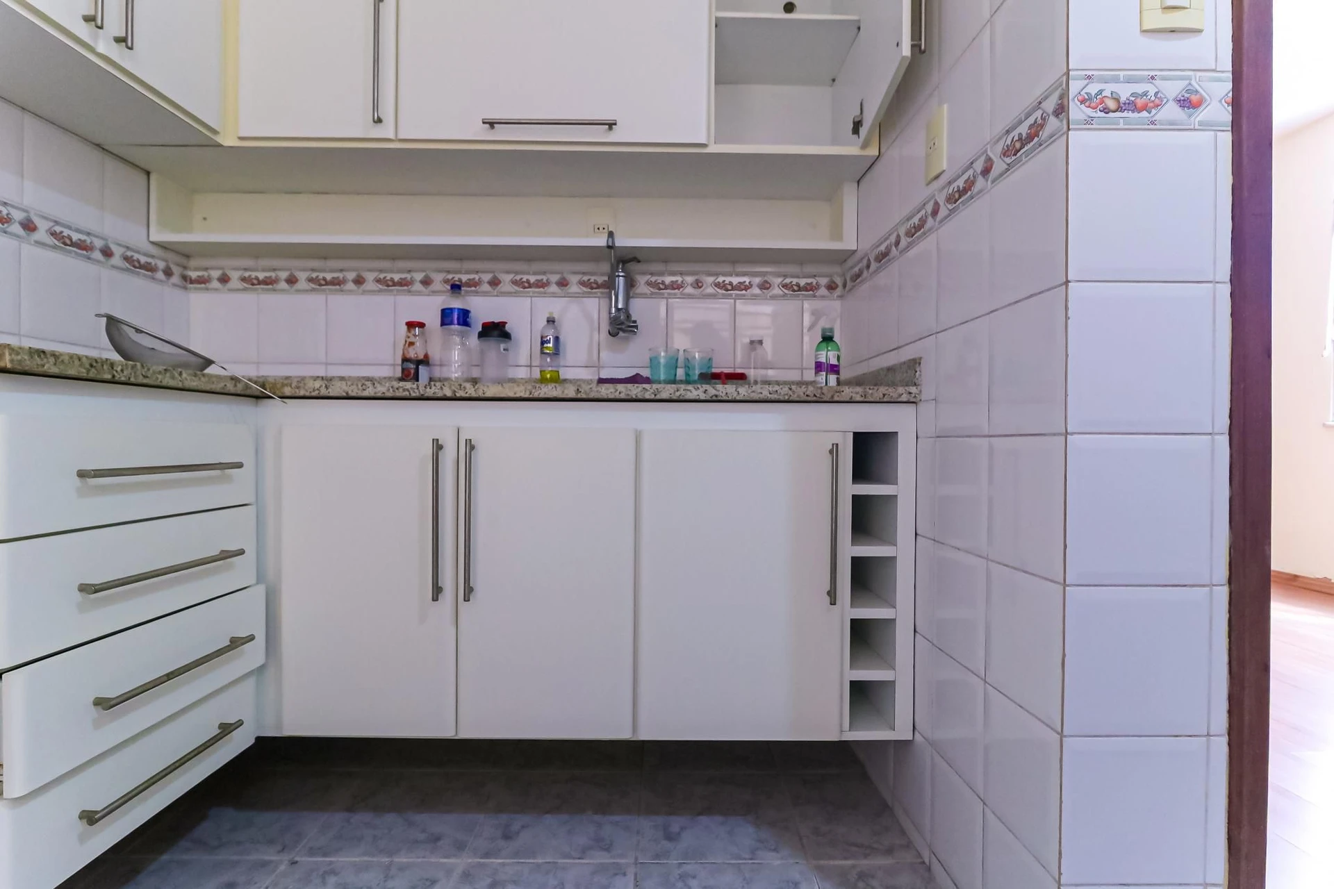 Apartment, 49 m², with a jacuzzi — photo 9