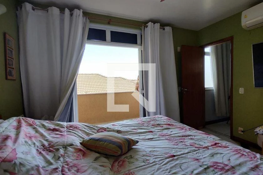 Home office in a 3-bedroom house, 198 m² — photo 14
