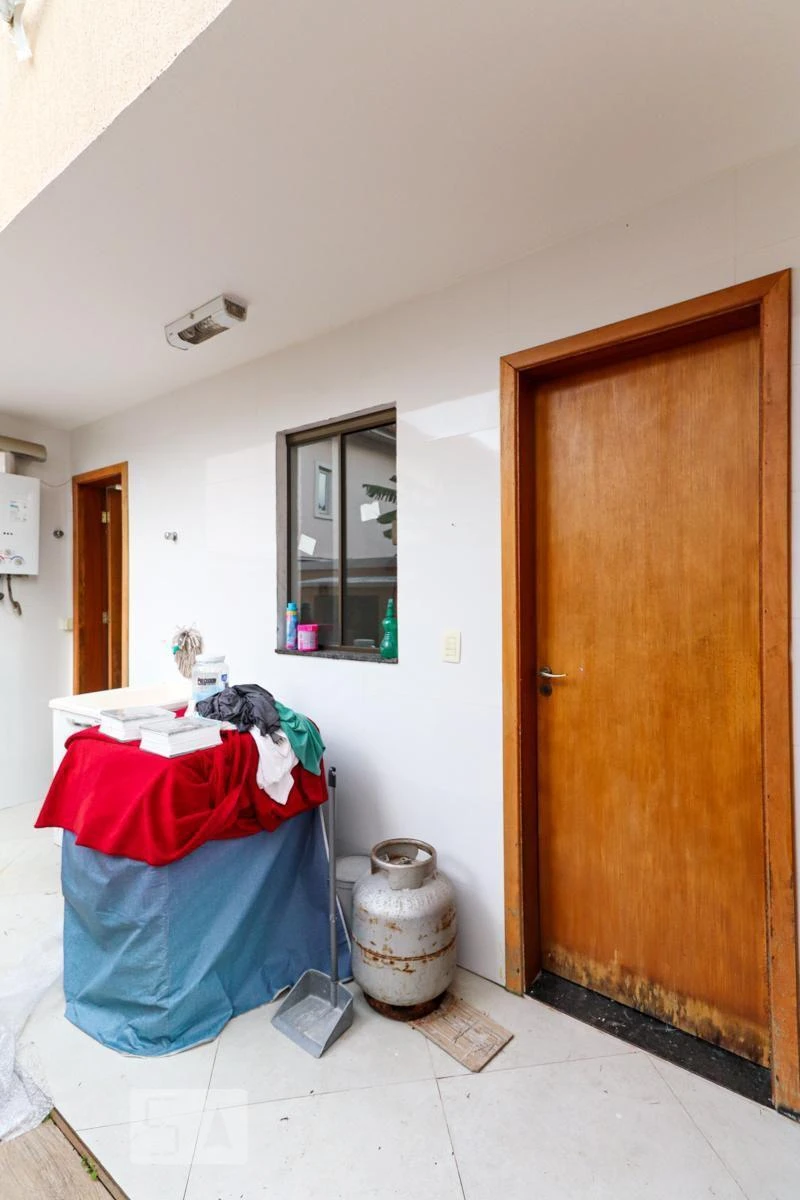 Casa mobiliada de 250 m² com 4 quartos e churrasqueira na varanda — photo 38