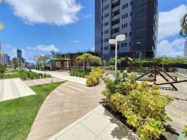Балкон с грилем и 3 спальни: квартира 79 м² — photo 10