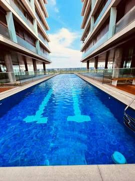 Furnished 1-bedroom apartment with water view — photo 13