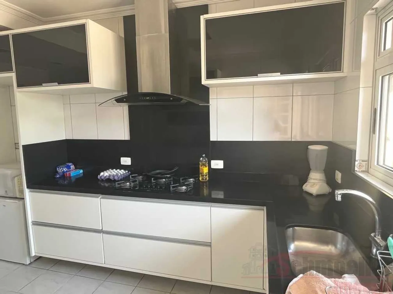 Sobrado com 3 dormitórios e churrasqueira privativa — photo 12