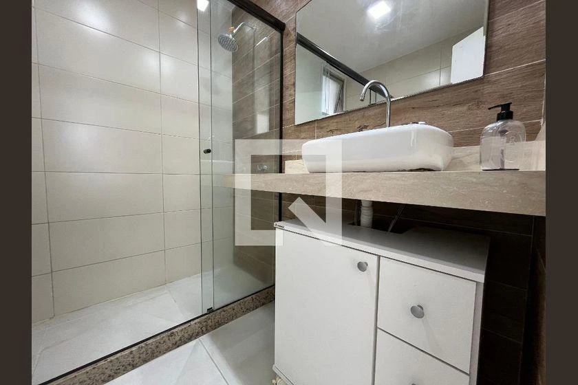 Apartamento de 2 quartos em condomínio com academia — photo 24