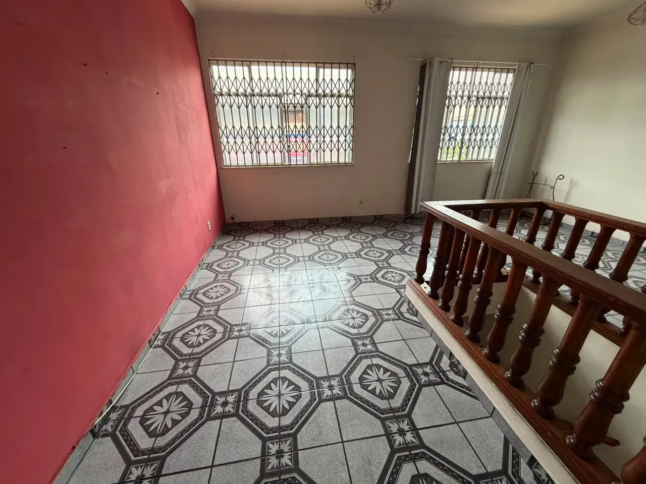 Duplex with 150 m² and 5 bedrooms, separate kitchen