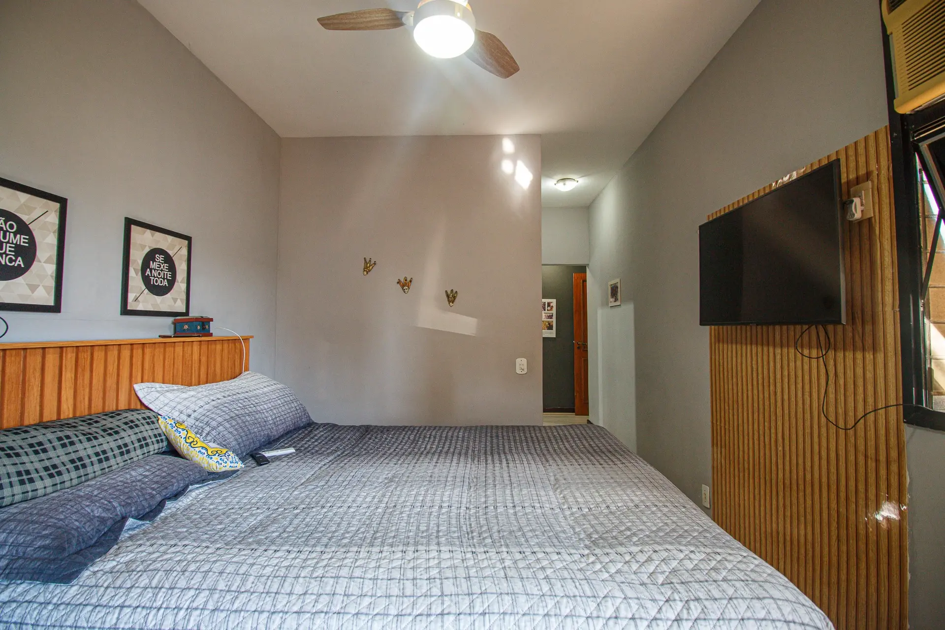 Furnished 2-bedroom apartment with 2 bathrooms and pet-friendly policy — photo 28