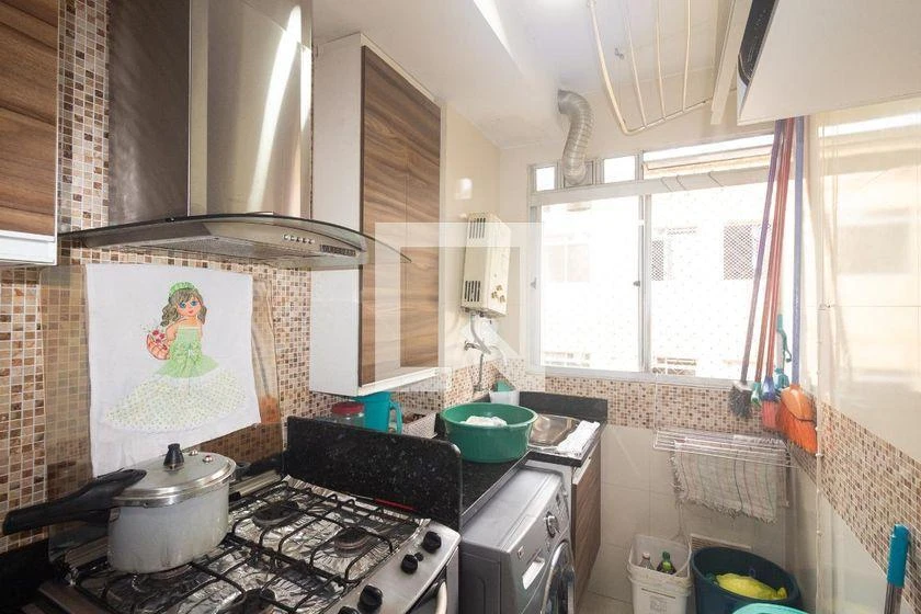 Furnished apartment with 2 bedrooms and 1 bathroom — photo 6