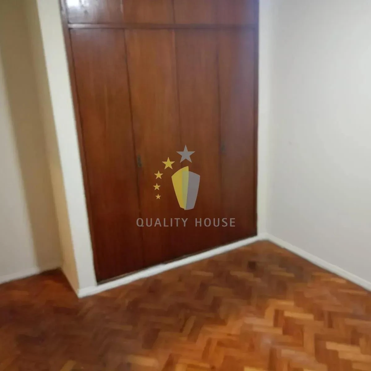 Apartment, 75 m², with wood or laminate floors — photo 15