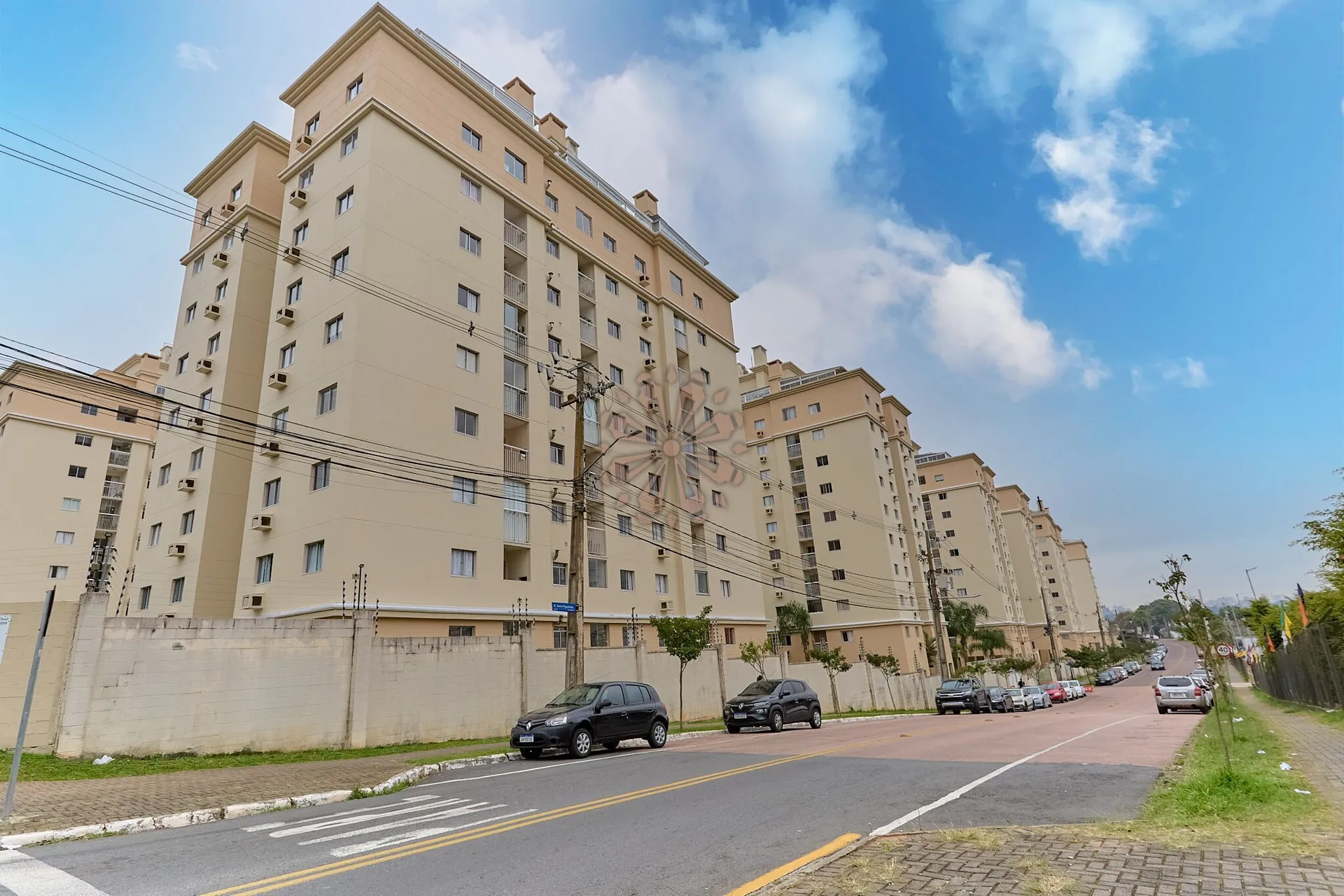 Furnished apartment, 68 m², with a glass-enclosed balcony — photo 41