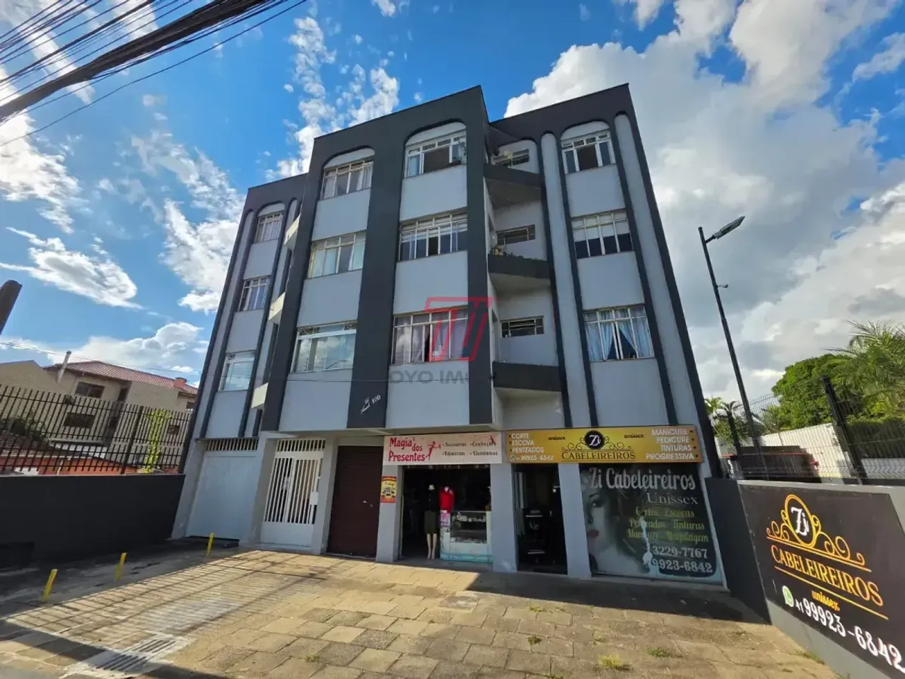 71 m² apartment with 2 bedrooms and wood floors — photo 20