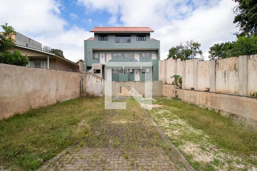 Furnished studio for rent with 1 en-suite and private yard — photo 12