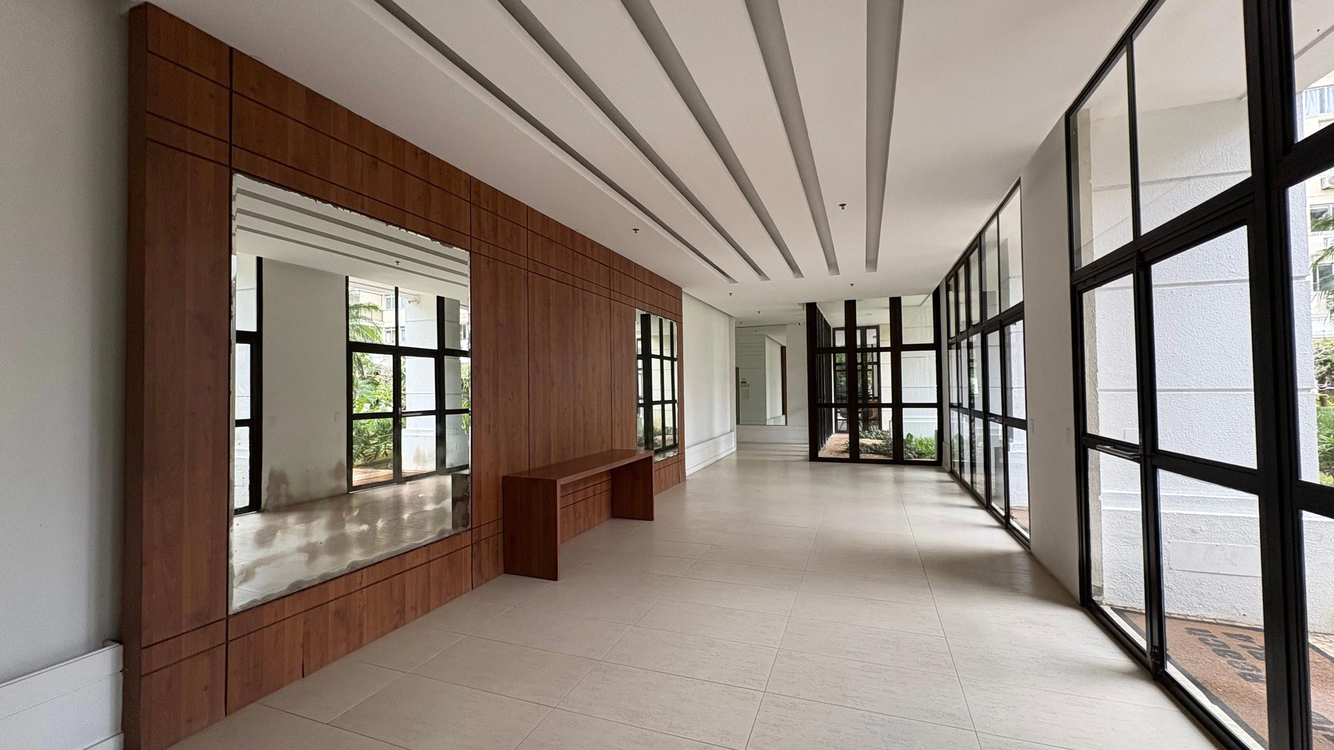 70 m² apartment with a home office and a washing machine — photo 36