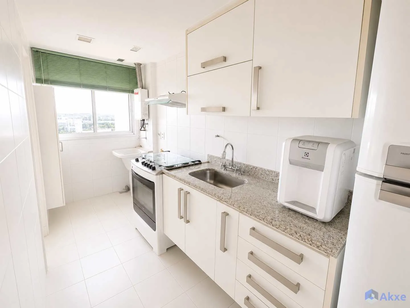 2-bedroom apartment with an en-suite and balcony grill — photo 13