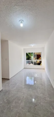 Квартира на 1 этаже: 3 спальни, 1 ванная и парковка — photo 2