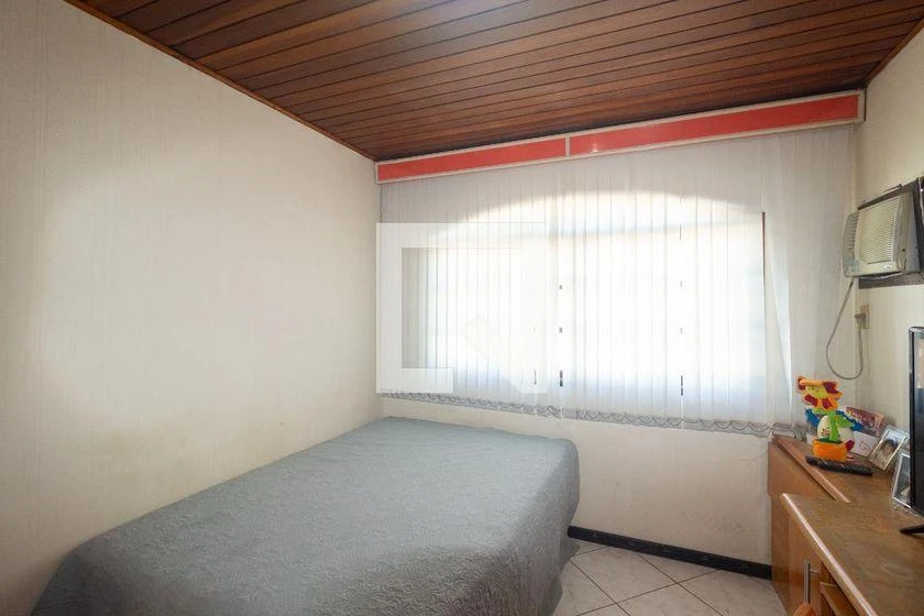 5-bedroom house with a mountain view in Rio de Janeiro — photo 25