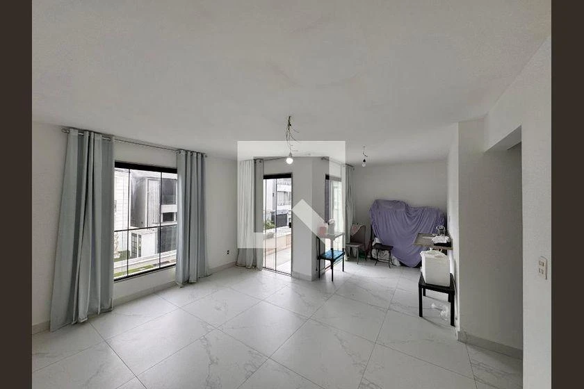 Condominium house with 3 en-suite bedrooms — photo 13