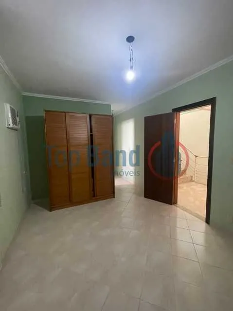 Duplex condo house with 3 bedrooms and 1 bathroom — photo 18