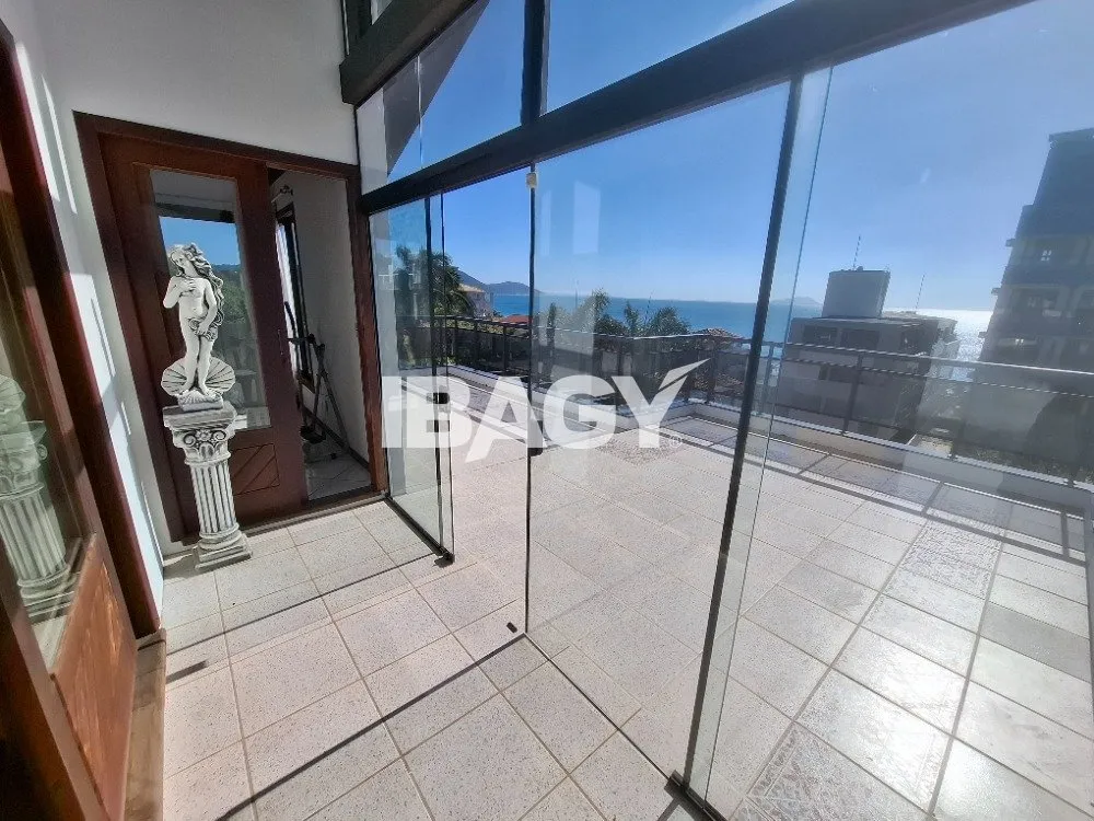 Furnished house with 5 bedrooms, 2 suites and 2 parking — photo 20