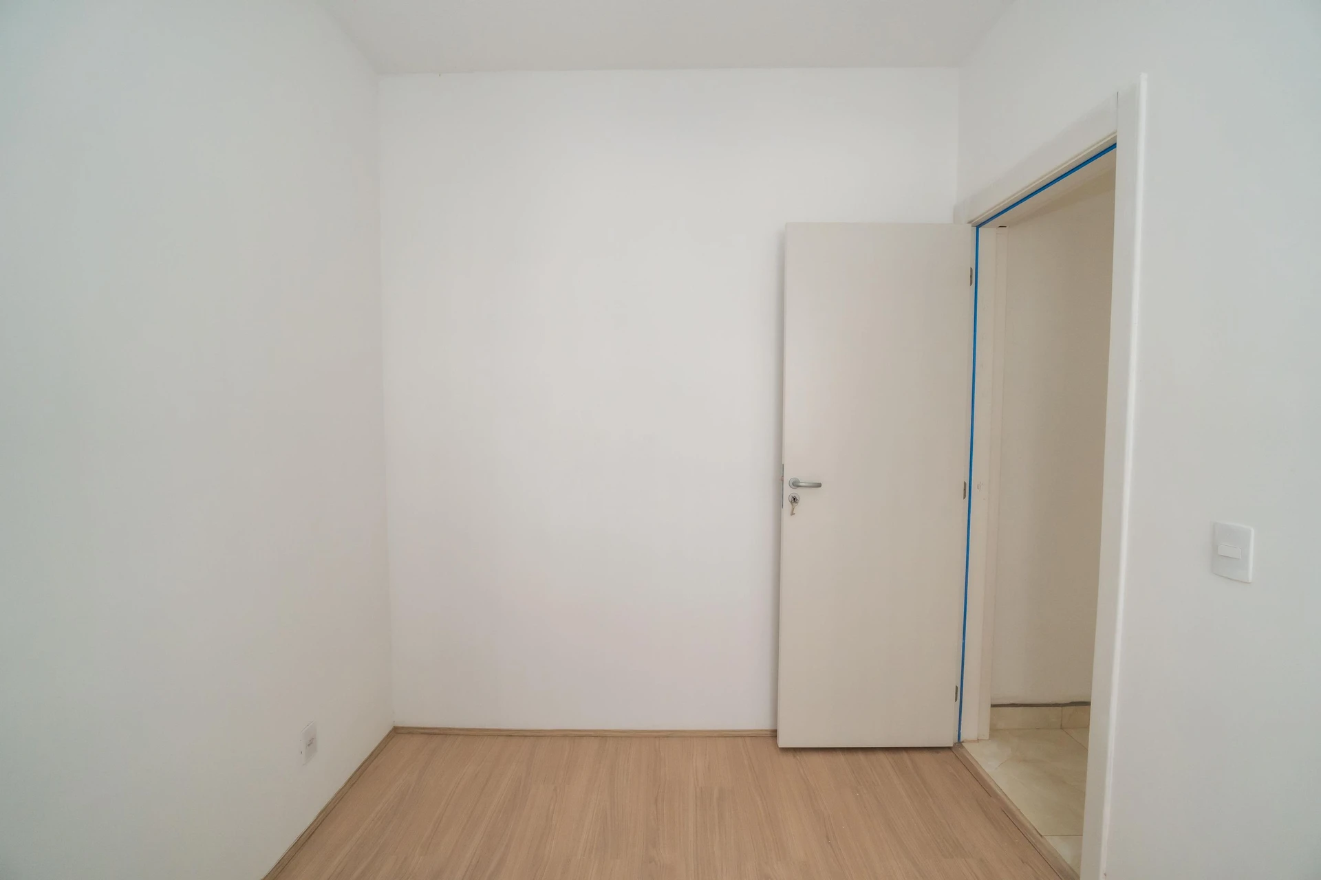 Rental apartment with 2 bedrooms and 1 bathroom — photo 33